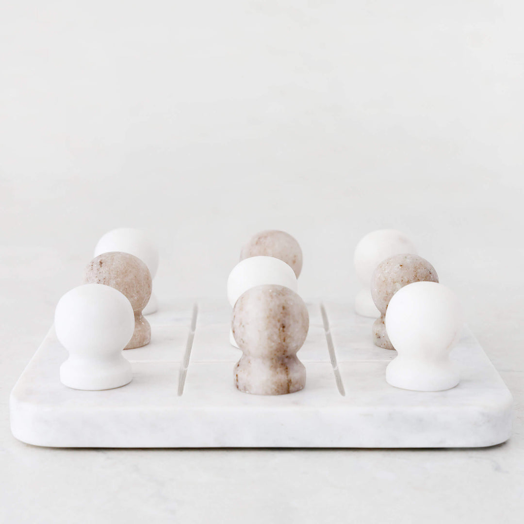 JUEGO MARBLE TIC TAC TOE GAME  |  BEIGE + WHITE MARBLE