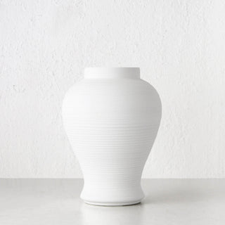 LIVING BY DESIGN EXCLUSIVE  |  KHOLM CERAMIC VASE  |  LARGE  |  NATURAL WHITE CERAMIC
