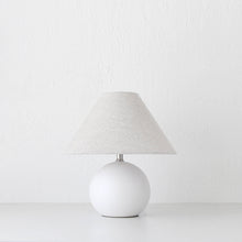 KIMONI CERAMIC LAMP | WHITE