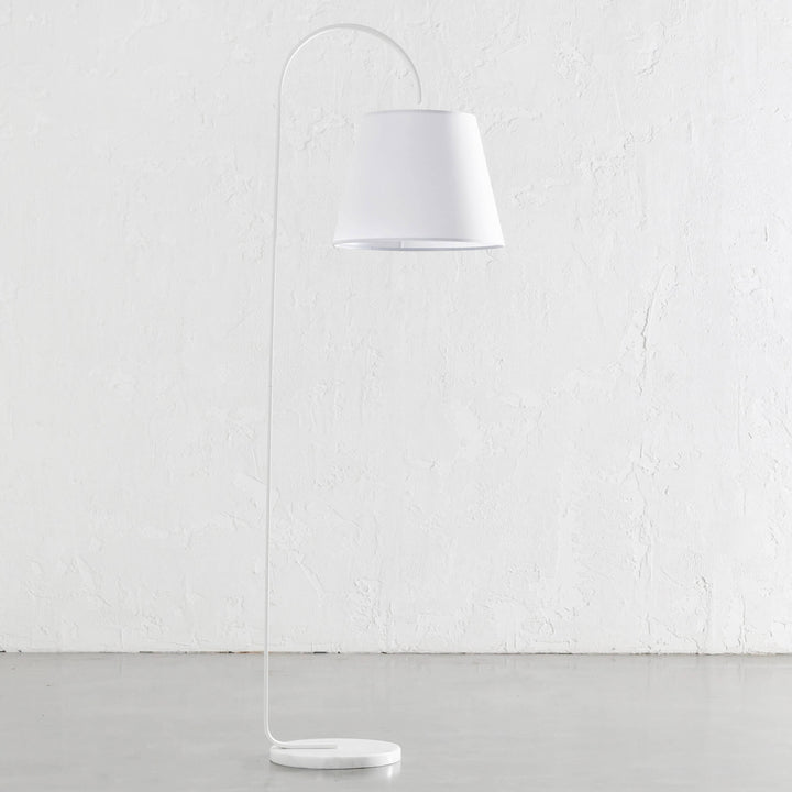 LACRES CURVED MATTE WHITE FLOOR LAMP | WHITE MARBLE | WHITE LINEN SHADE