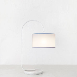 LACRES CURVED MATTE WHITE TABLE LAMP  | WHITE MARBLE  |  WHITE LINEN SHADE