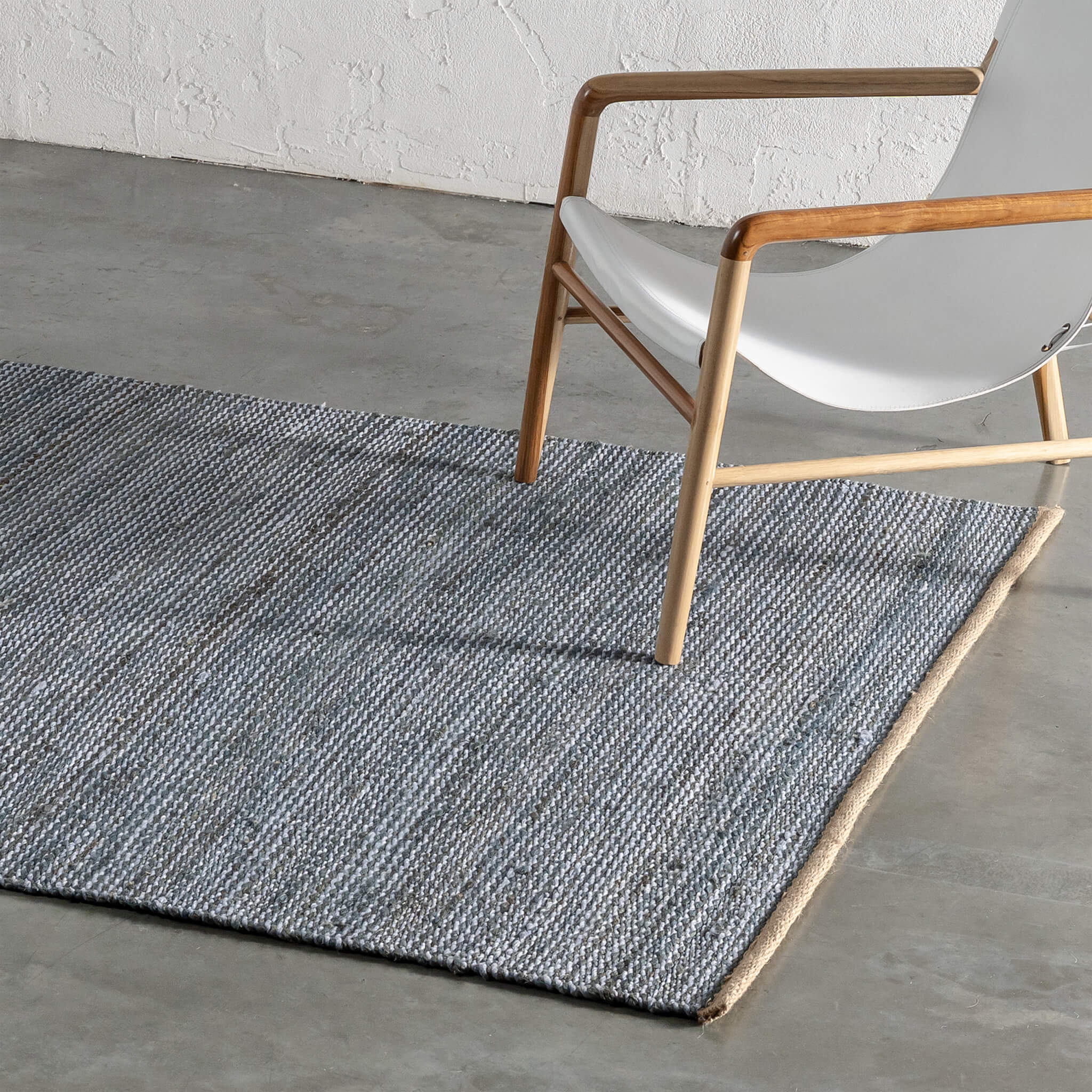 LATENZA JUTE RUGS | BLUE – Living By Design
