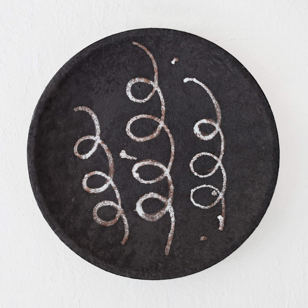 LAZZARO HAND PAINTED CERAMIC WALL PLATE  |  40CM