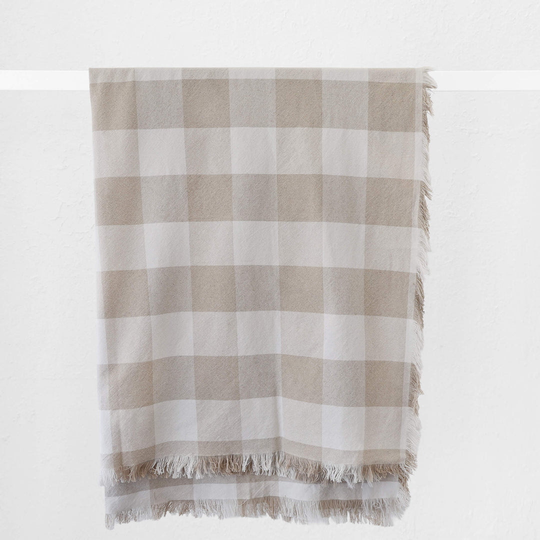 LA ROUVIERE CHECK THROW  |  170X130CM  |  NATURAL + OFF WHITE WIDE CHECK