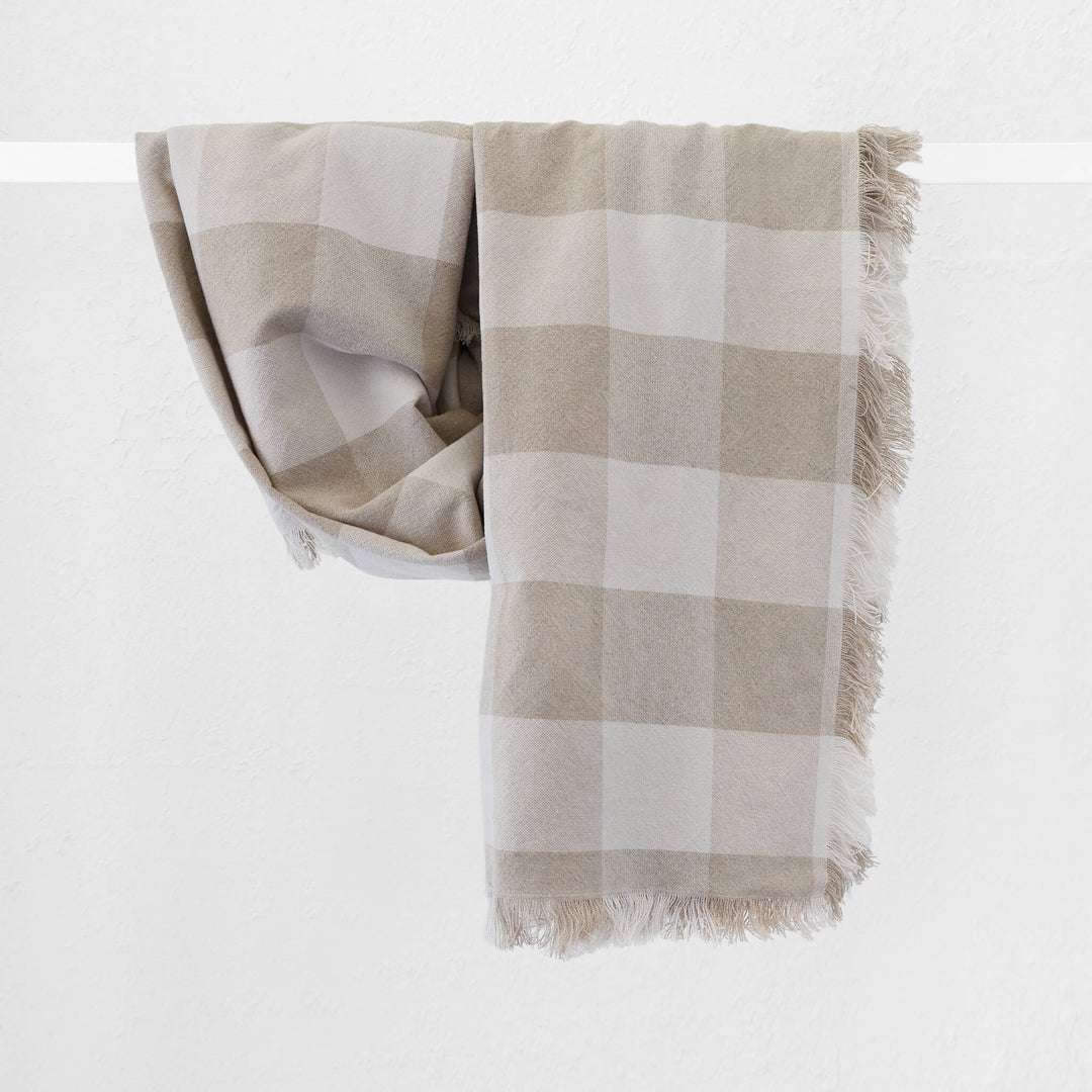 LA ROUVIERE CHECK THROW  |  170X130CM  |  NATURAL + OFF WHITE WIDE CHECK