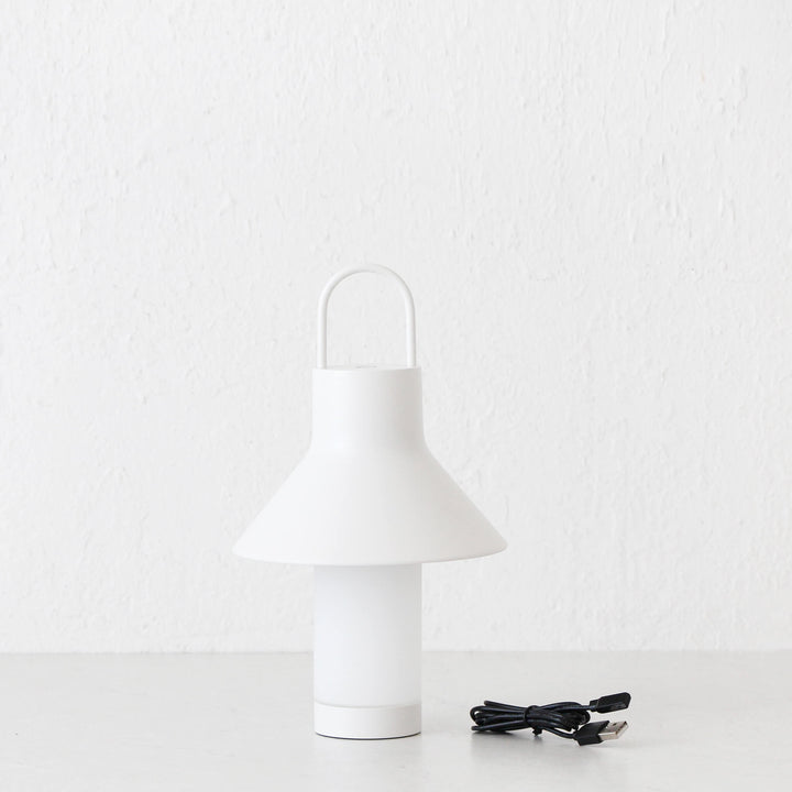 La Condette Rechargeable Indoor/Outdoor Led Lantern  |  Matte White