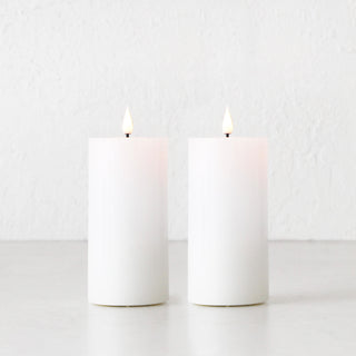 LBD EXCLUSIVE  |  LED FLAMELESS FLICKERING WAX CANDLE + REMOTE  |  WHITE  |  MEDIUM