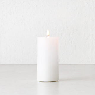 LBD EXCLUSIVE  |  LED FLAMELESS FLICKERING WAX CANDLE + REMOTE  |  WHITE  |  MEDIUM