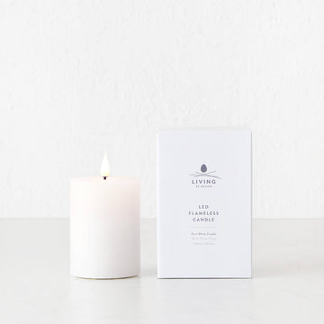LBD EXCLUSIVE  |  LED FLICKERING FLAMELESS WAX CANDLE + REMOTE  |  WHITE  |  SMALL