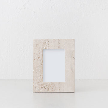 LEN TRAVERTINE PHOTO FRAME  |  4X6