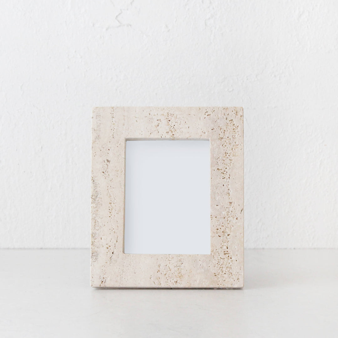 LEN TRAVERTINE PHOTO FRAME  |  5X7"  |  BEIGE TRAVERTINE STONE