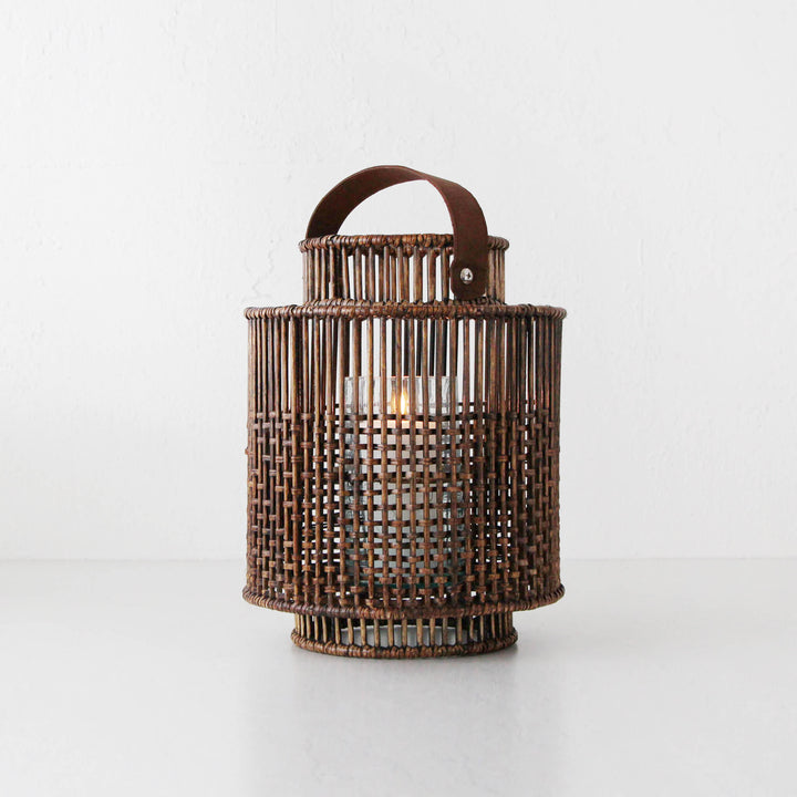 LE PORTIV RATTAN LANTERN  |  LARGE  |  ANTIQUE BROWN RATTAN