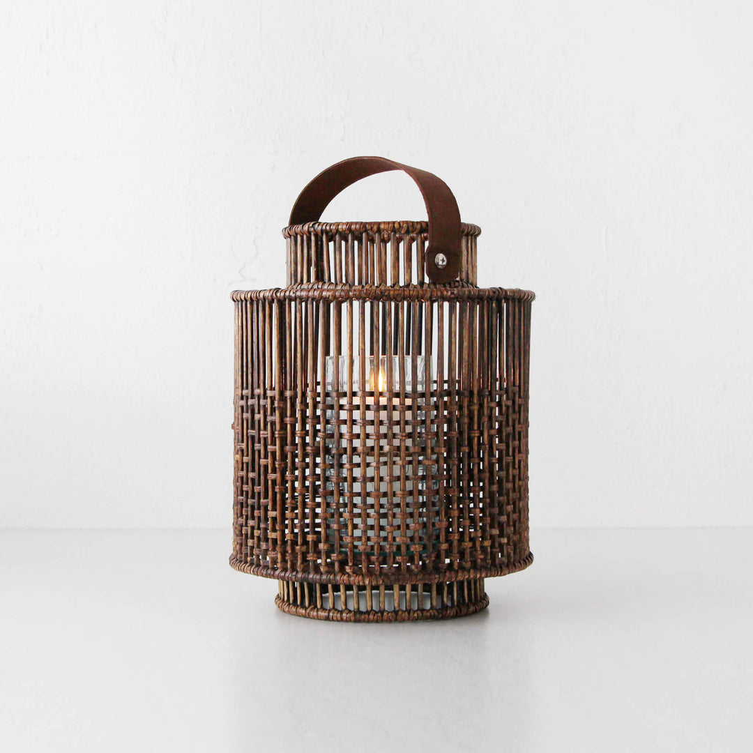 LE PORTIV RATTAN LANTERN  |  LARGE |  ANTIQUE BROWN RATTAN