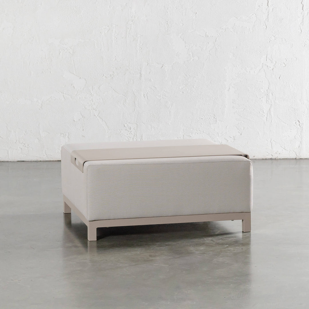 LE LUGARIA 4 PIECE BUNDLE  |  CLAY HAZE FRAME + SNOWSTORM FABRIC