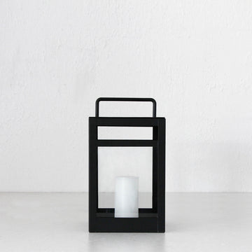LUCANO HURRICANE LANTERN  |  MEDIUM  |  BLACK