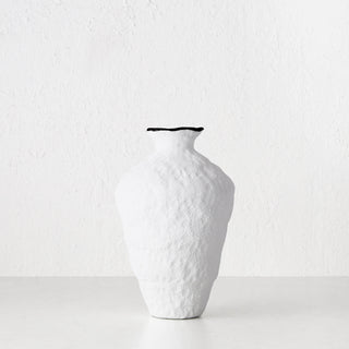 LIVING BY DESIGN EXCLUSIVE  |  LUGA CERAMIC VASE  |  LARGE |  NATURAL WHITE CERAMIC + CHARCOAL RIM