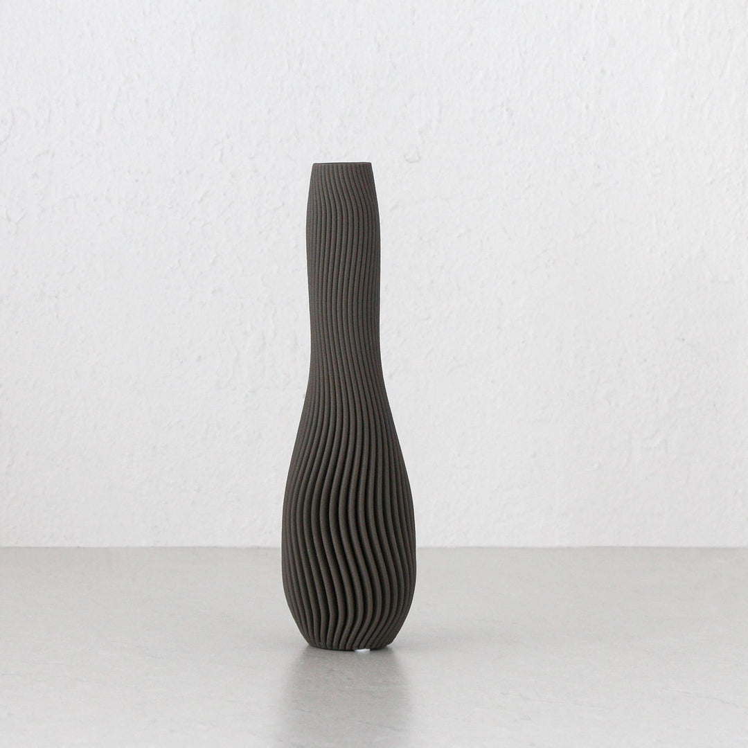 50% CLEARANCE  |  LILA VASE 32CM  |  TAUPE