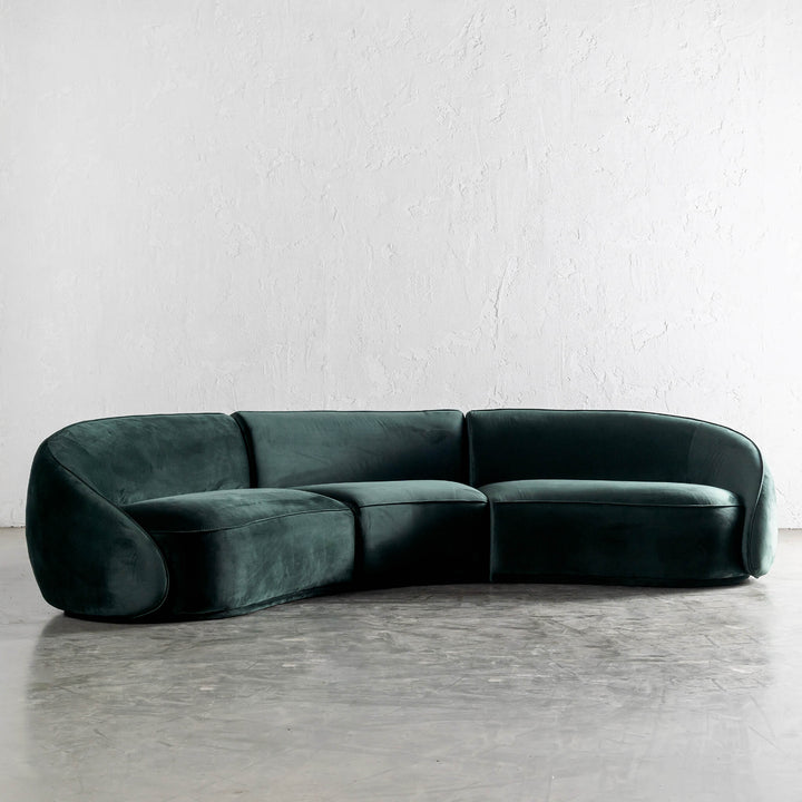 CARSON LINCOLN CURVED 3S SOFA ANGLED  |  HIGHLAND GREEN VELVET