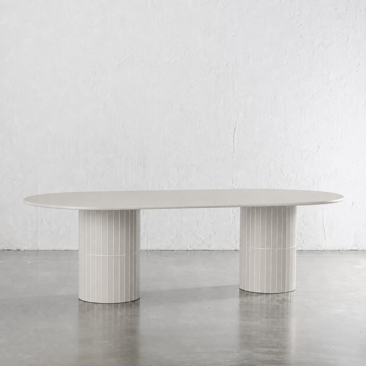 LOMBARD OUTDOOR DINING TABLE  |  BEECHWOOD BEIGE  |  220CM