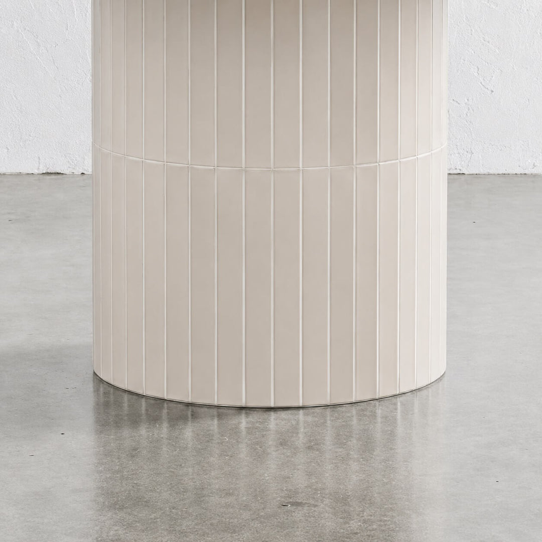 LOMBARD OUTDOOR DINING TABLE  |  BEECHWOOD BEIGE  |  220CM