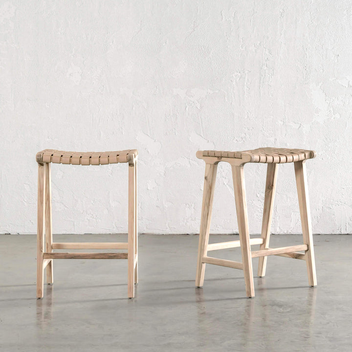 PRE ORDER | MALAND CONTEMPO WOVEN LEATHER BAR STOOL | TOASTED ALMOND LEATHER HIDE