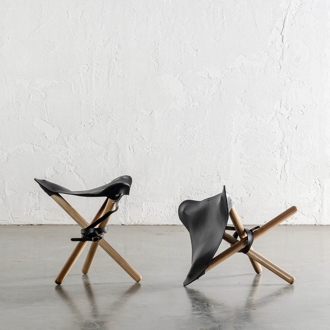 MALAND FOLDUP STOOL  |  BLACK LEATHER