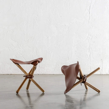 MALAND FOLDUP STOOL  |  NATURAL TEAK + TAN LEATHER HIDE