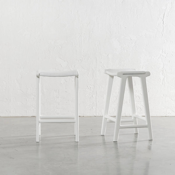 MALAND SOLID HIDE LEATHER COUNTER STOOL  |  WHITE ON WHITE LEATHER HIDE