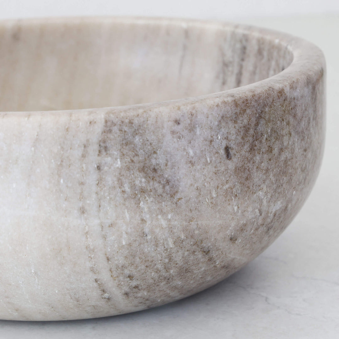 MARA MARBLE CURVED SALAD BOWL  |  BEIGE MARBLE