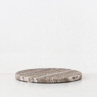 MARA MARBLE ROUND RIBBED TRIVET  |  20CM  |  BEIGE MARBLE
