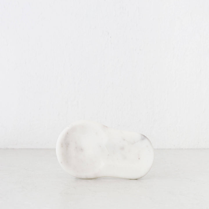 MARA ROUNDED MARBLE SPOON REST  |  WHITE MARBLE