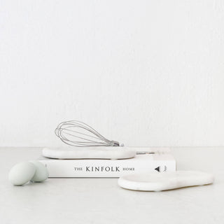 MARA ROUNDED MARBLE SPOON REST  |  WHITE MARBLE