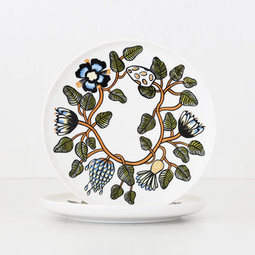 MARIMEKKO  |  TIARA OIVA PLATE 25CM BUNDLE X2 |  WHITE + WARM ORANGE + GREEN