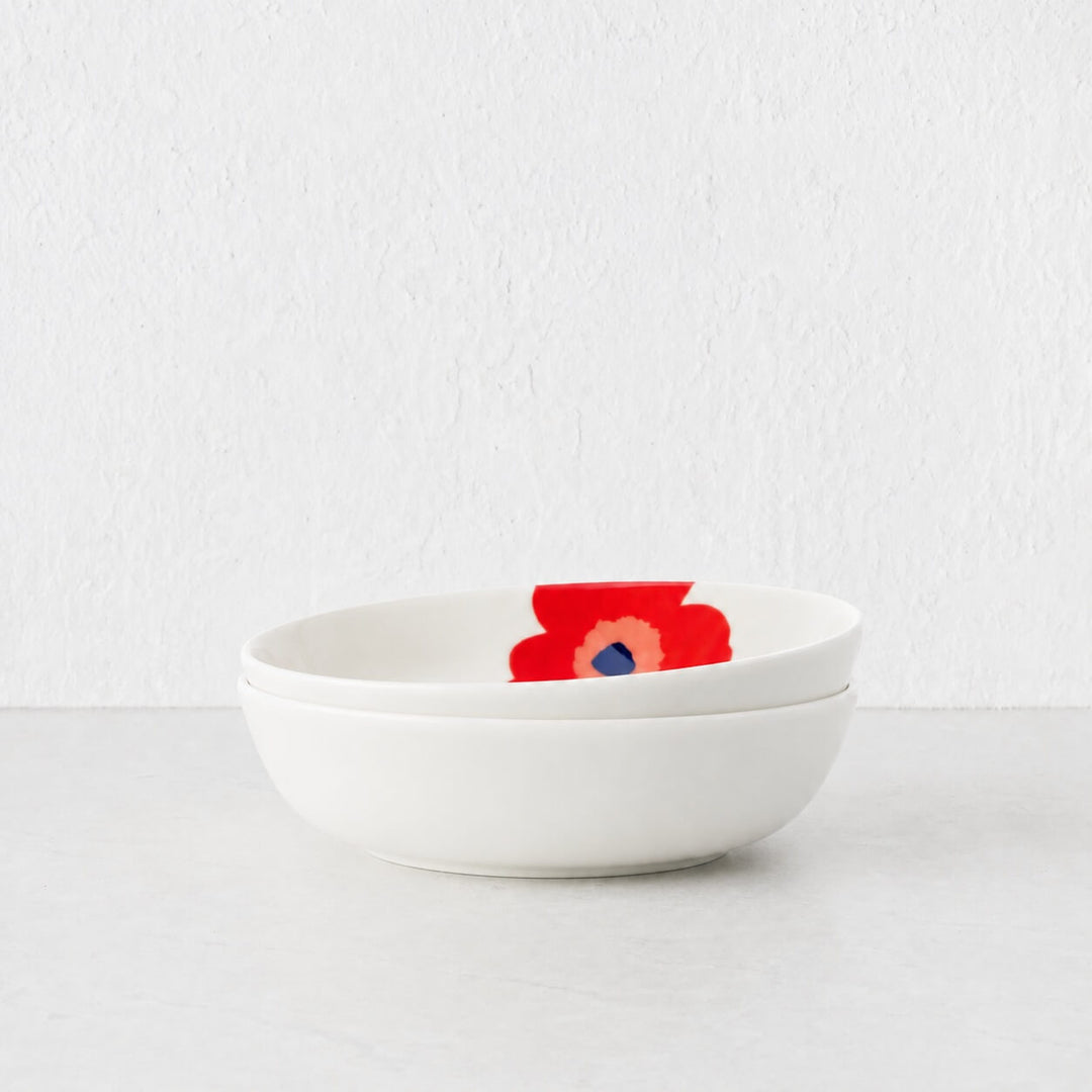 MARIMEKKO  |  OIVA UNIKKO DISH 16CM   |  WHITE + RED + BLUE