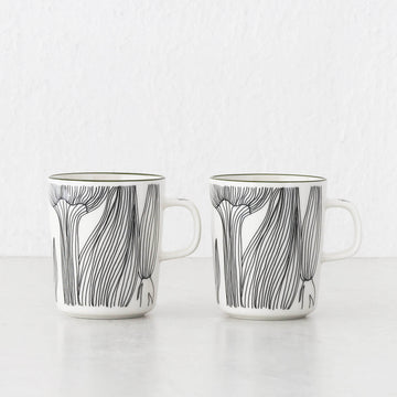 MARIMEKKO  |  OIVA KUKAT PUHKEAVAT MUG 2.5DL BUNDLE X2  |  WHITE + FOREST GREEN + BLACK