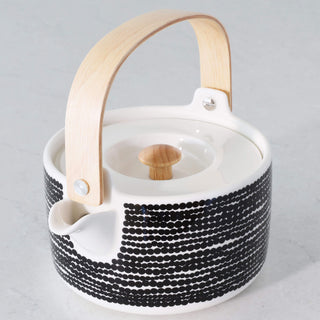 MARIMEKKO  |  SIIRTOLAPUUTARHA TEAPOT 7DL | BLACK + WHITE
