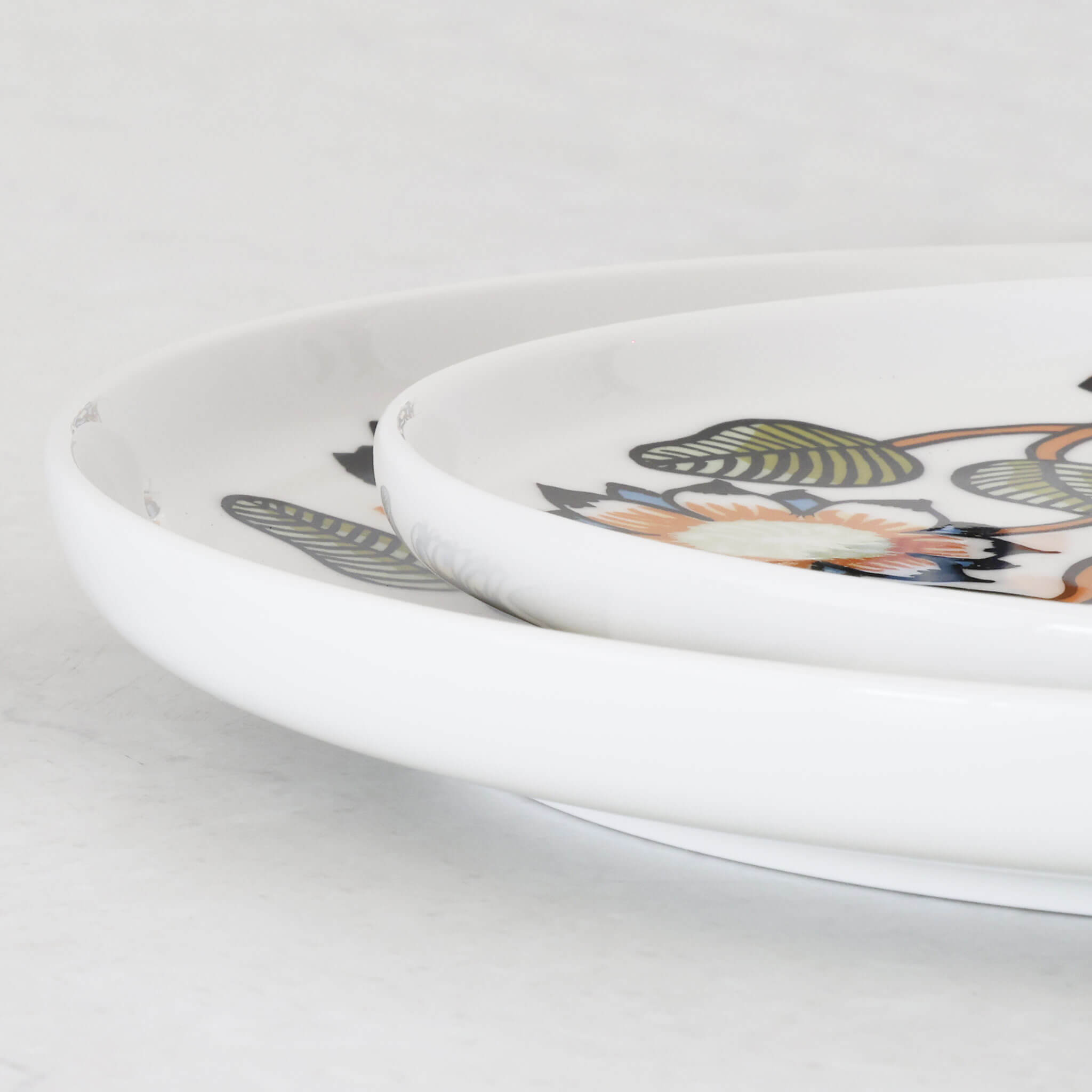 値下げ！marimekkoOIVAサークルプレート 25.0cm4枚セット MARIMEKKO | TIARA OIVA PLATE 20CM BUNDLE X6 | WHITE + WARM ORANGE