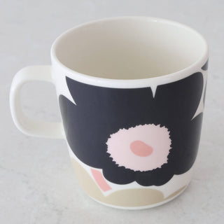 Marimekko  |  Unikko Oiva Mug 4DL  |  Off White + Charcoal + Sand + Pink