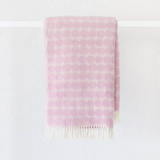 MARIMEKKO  |  RASYMATTO WOOL BLANKET  |  130 X 170CM  |  LIGHT PINK + OFF WHITE