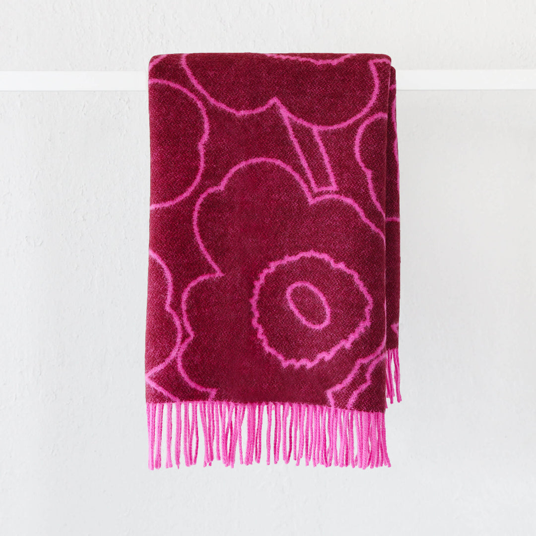 MARIMEKKO  |  RWS PIIRTO UNIKKO WOOL BLANKET  |  130CM X 170CM |  BURGUNDY + FUCHSIA