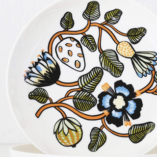 MARIMEKKO  |  TIARA OIVA DEEP PLATE 20.5CM |  WHITE + WARM ORANGE + GREEN