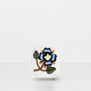 MARIMEKKO  |  TIARA OIVA SQUARE PLATE 10CM BUNDLE X2 |  WHITE + WARM ORANGE + GREEN