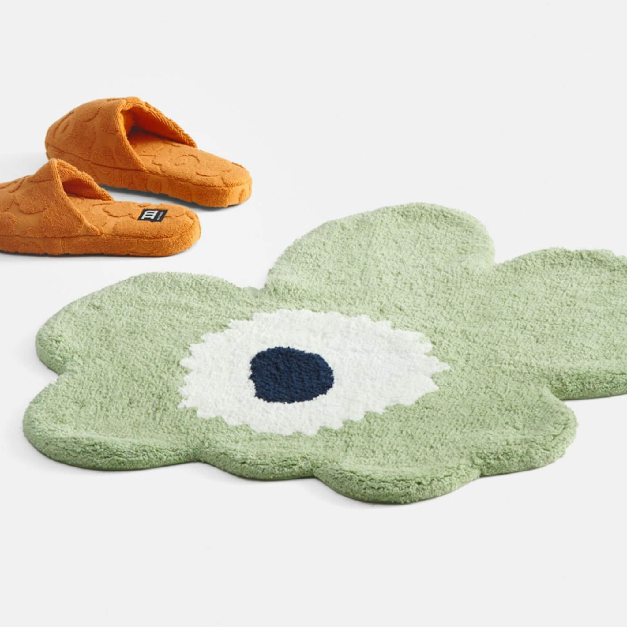 MARIMEKKO | UNIKKO BATH MAT | 73CM X 74CM | SAGE + OFF WHITE