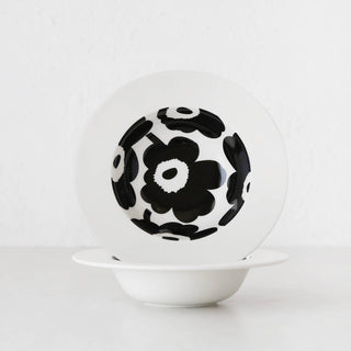 MARIMEKKO  |  UNIKKO DEEP PLATE 20CM BUNDLE X2  |  BLACK + WHITE