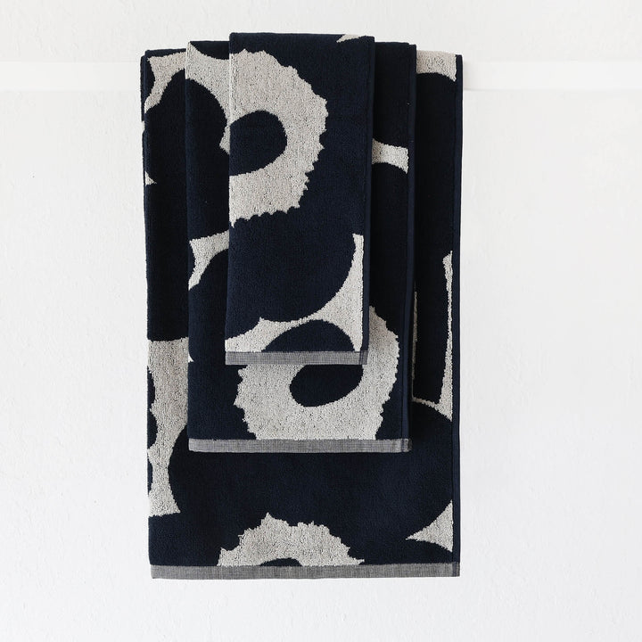 MARIMEKKO UNIKKO KYLPYPYYHE BATH TOWEL BUNDLES | DARK NAVY BLUE + COTTON