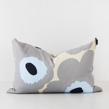 MARIMEKKO  |  UNIKKO TYYNYNPAAL LINEN CUSHION  |  40X60  |  SAND + GREY + LIGHT + DARK BLUE