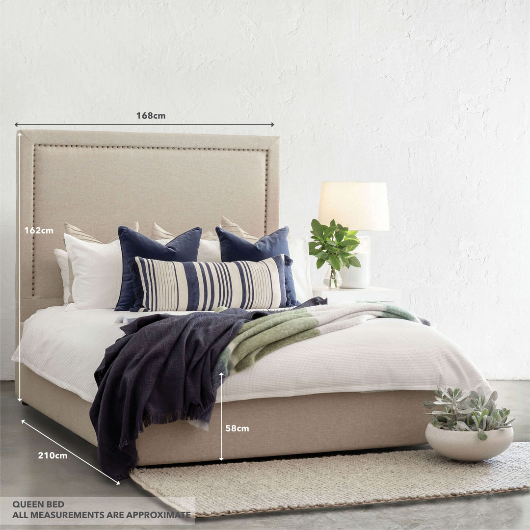 MARLE BED WITH STUDDED SQUARE FRAME  |  NATURAL LINEN | QUEEN MEASUREMENTS