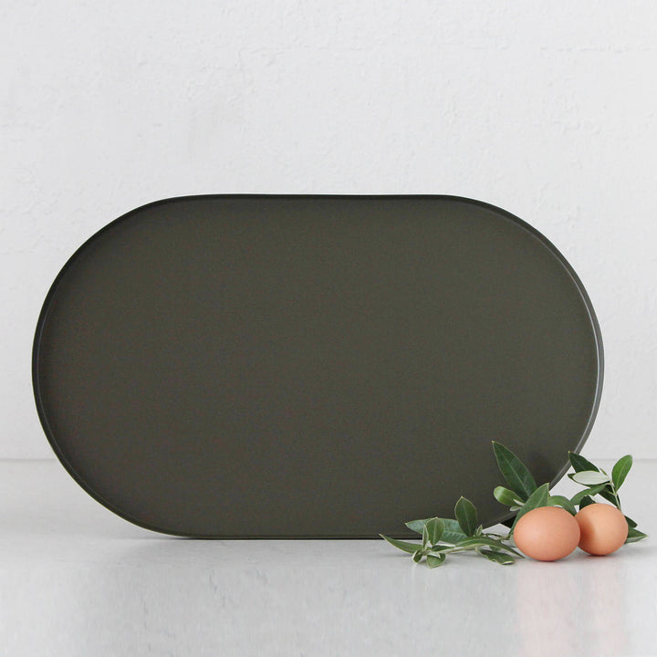 MONA GRAND SERVING TRAY | OLIVE