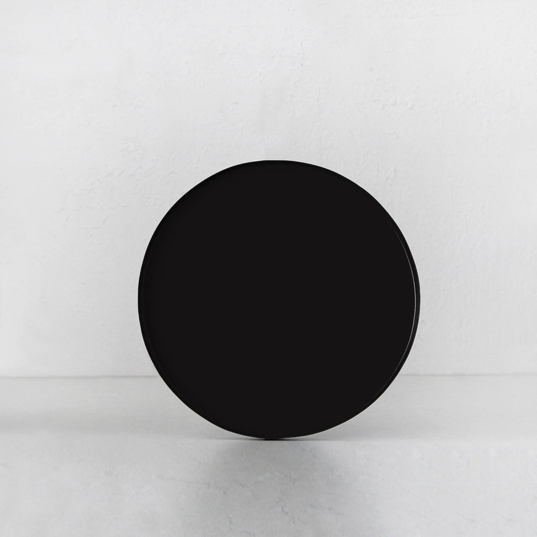 MONA ROUND TRAY  |  BLACK