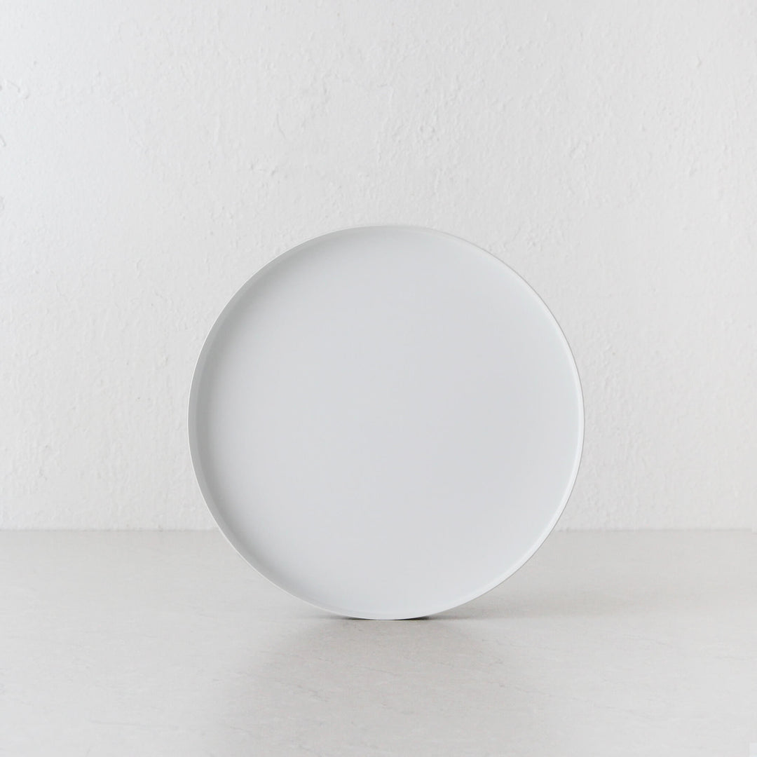 MONA ROUND TRAY  |  CHALK